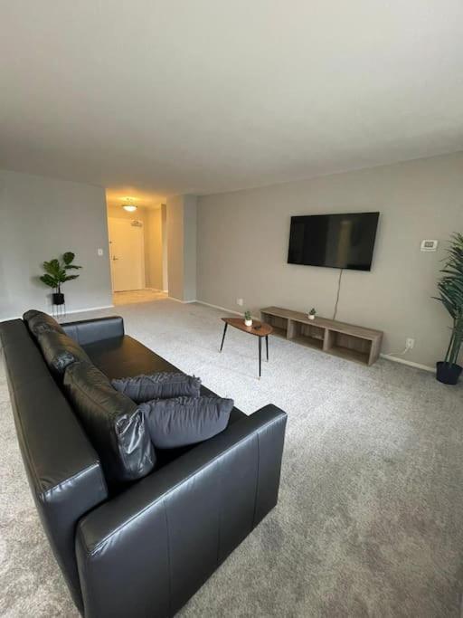 Charming Apartment At Crystal City With Amazing Amenities 阿林顿 外观 照片
